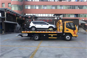 怀集汽车紧急补胎换胎救援